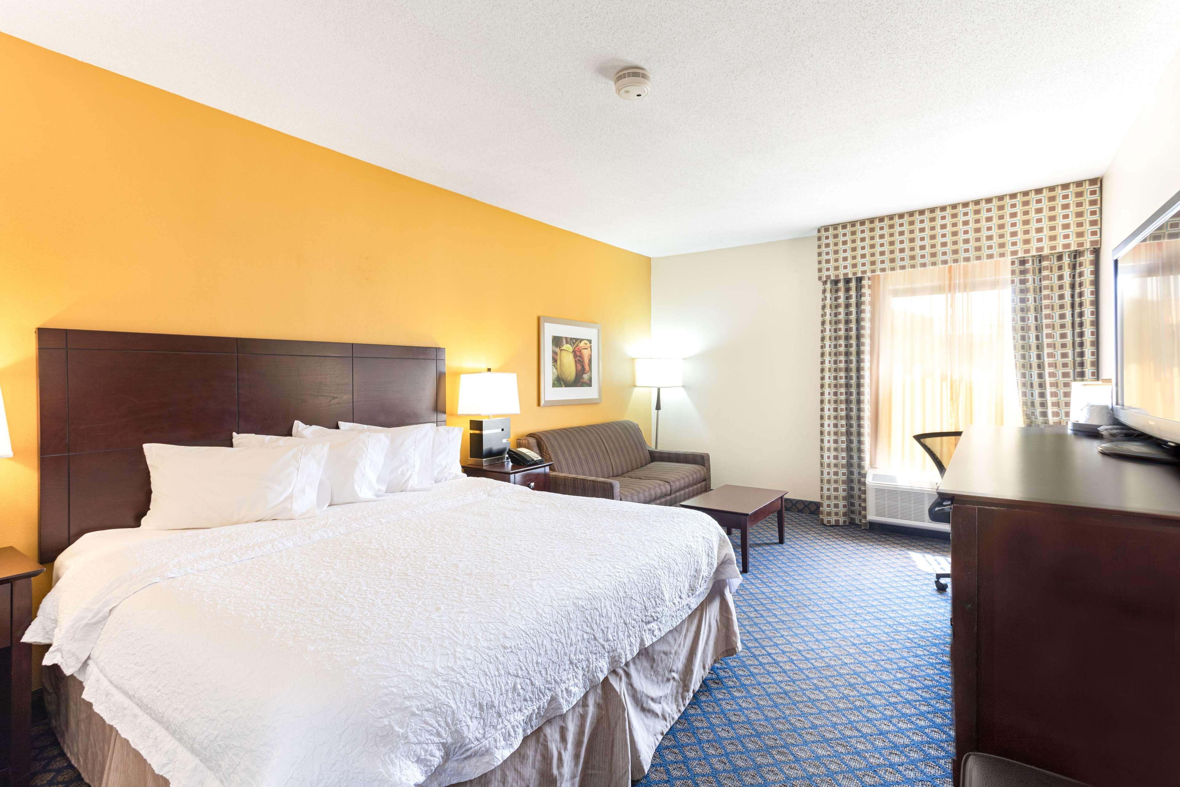 Hampton Inn Petersburg-Fort Gregg Adams Eksteriør bilde