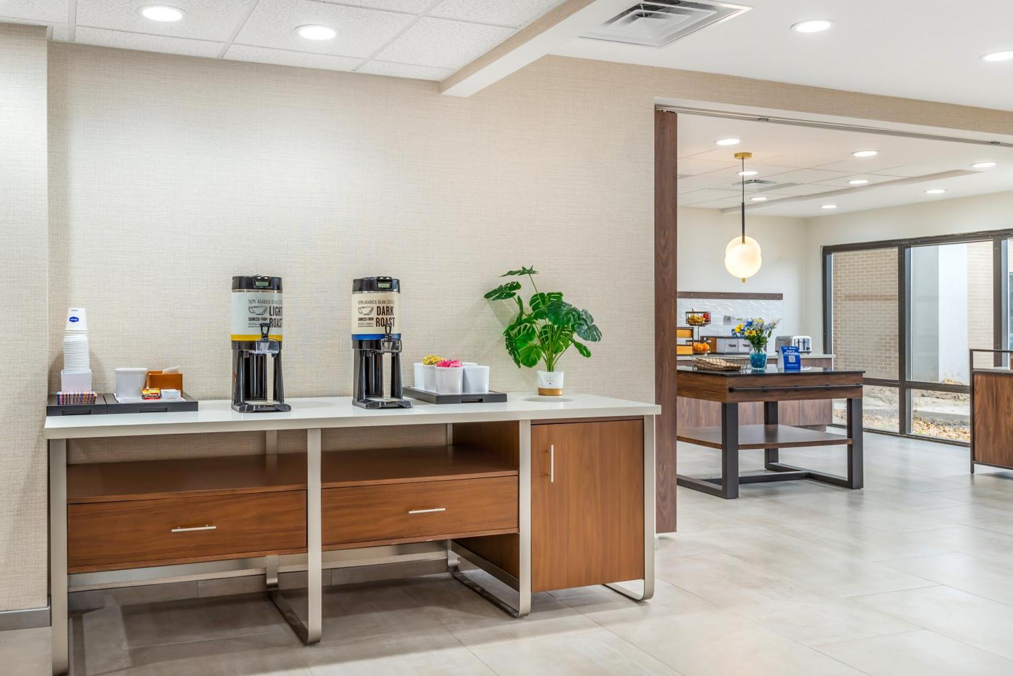 Hampton Inn Petersburg-Fort Gregg Adams Eksteriør bilde